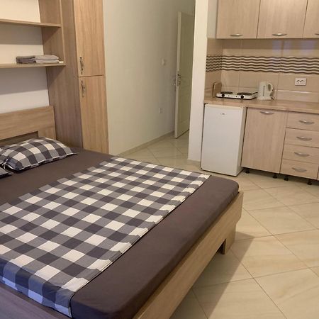 Apartments Nurkovic Dobra Voda Eksteriør bilde