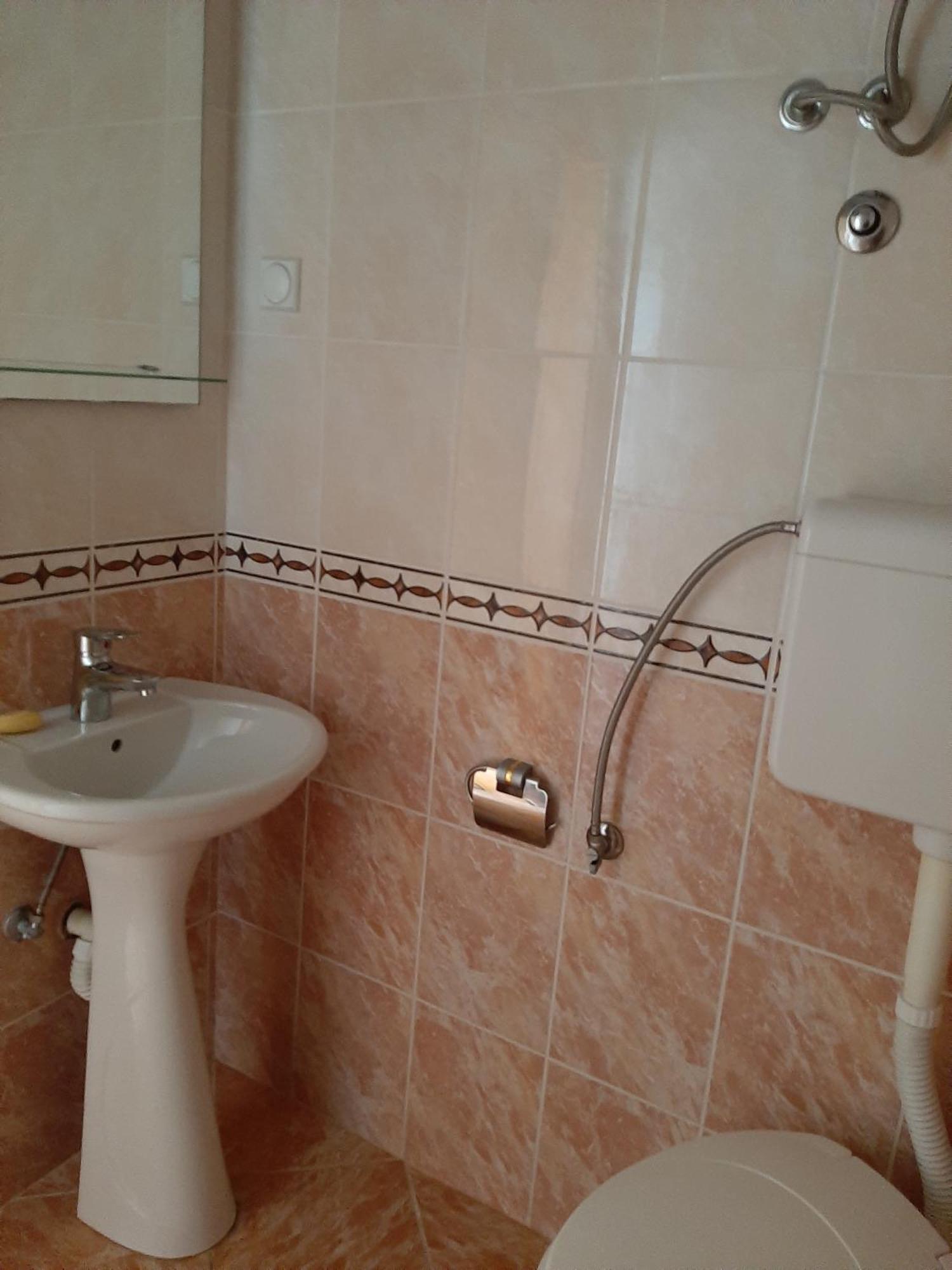 Apartments Nurkovic Dobra Voda Rom bilde