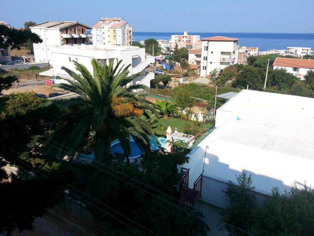 Apartments Nurkovic Dobra Voda Rom bilde