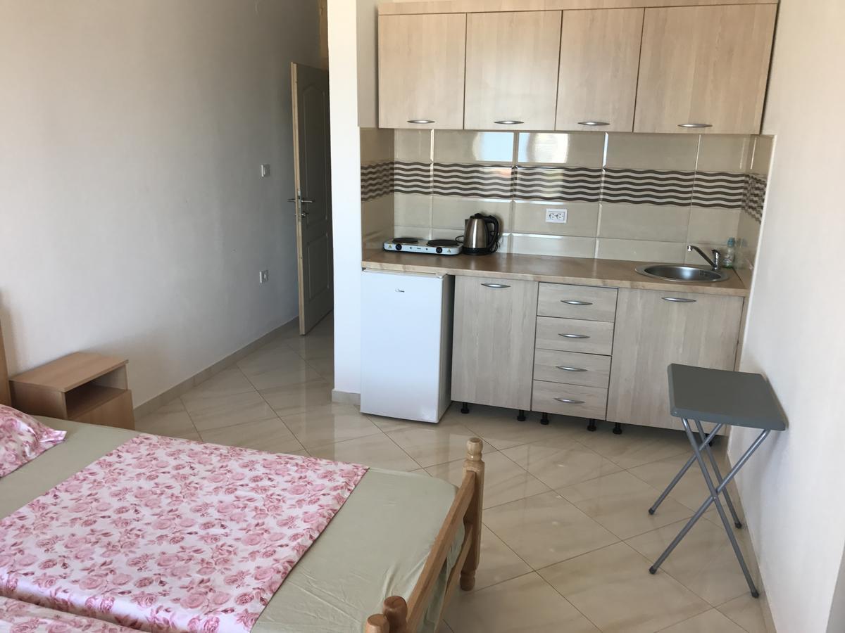 Apartments Nurkovic Dobra Voda Eksteriør bilde