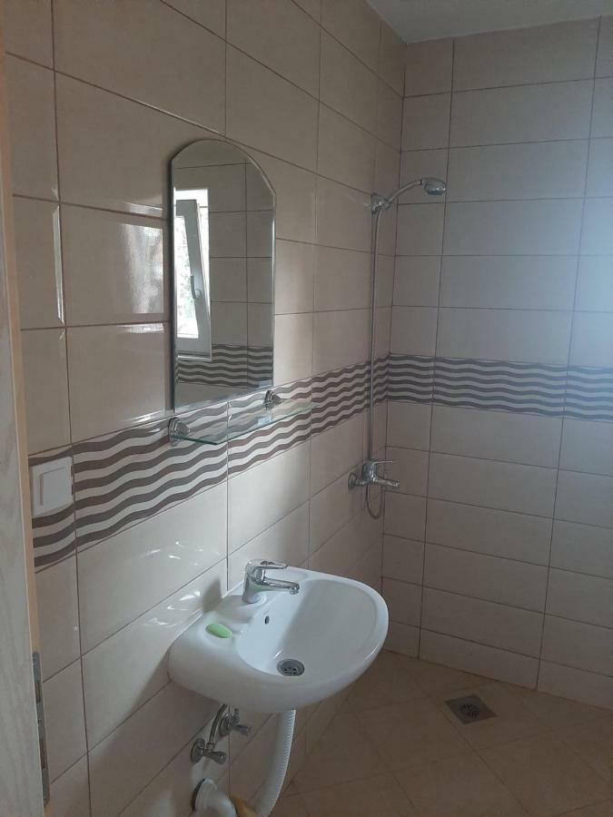 Apartments Nurkovic Dobra Voda Eksteriør bilde